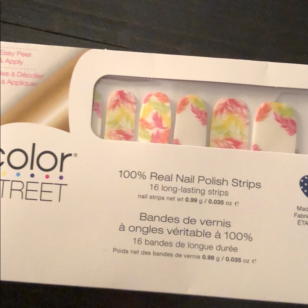 Color street nail stripes
